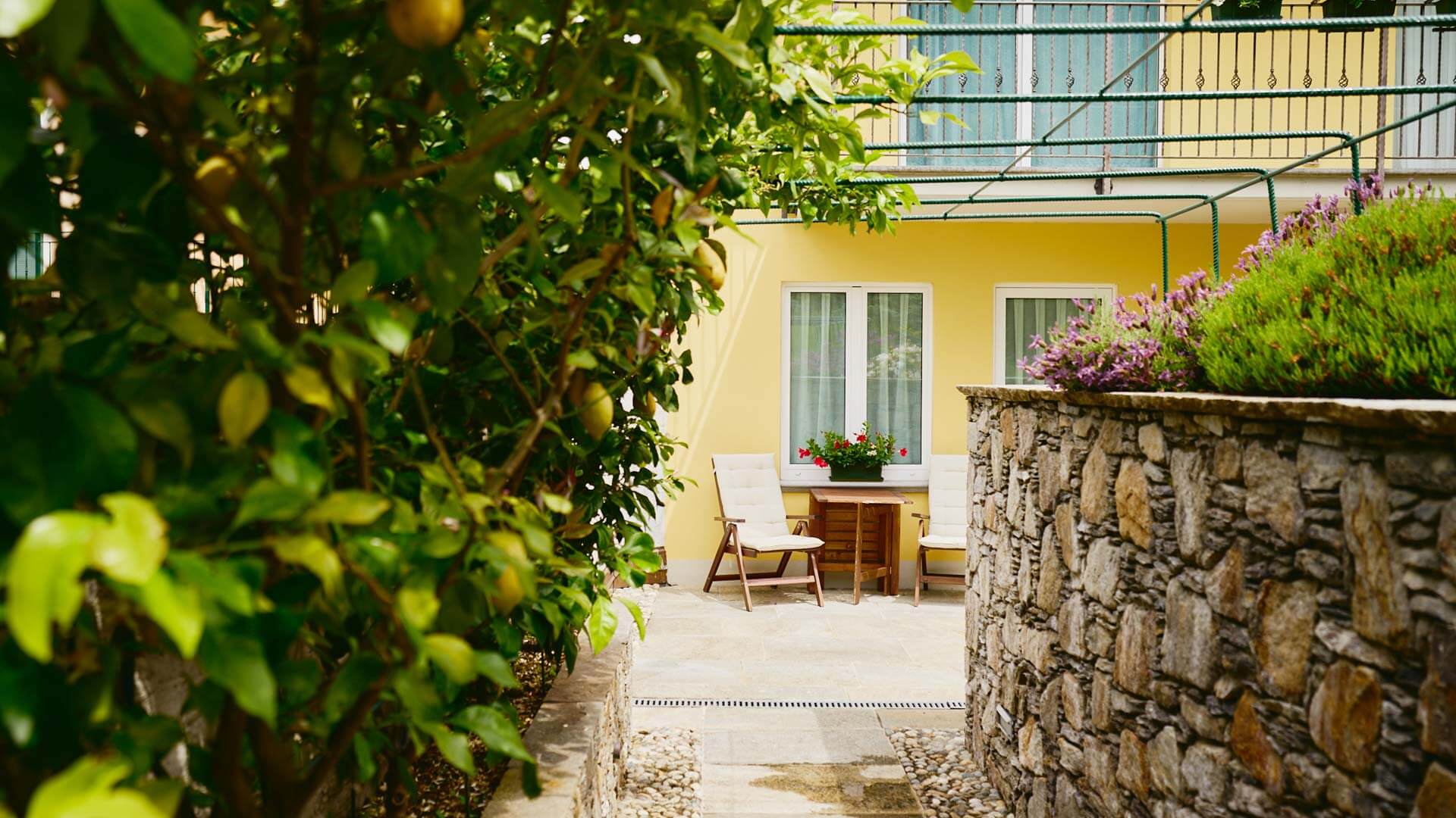 Pino Mugo Apartment, Antico Torchio Residence