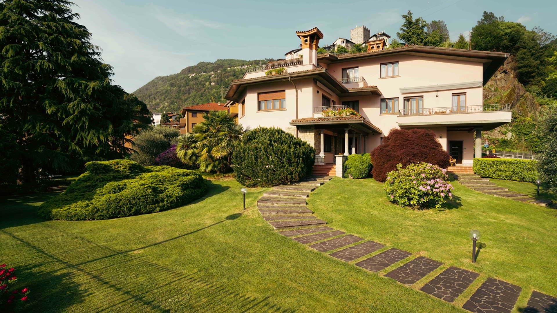 Ortensia Apartment, Dervio Villa